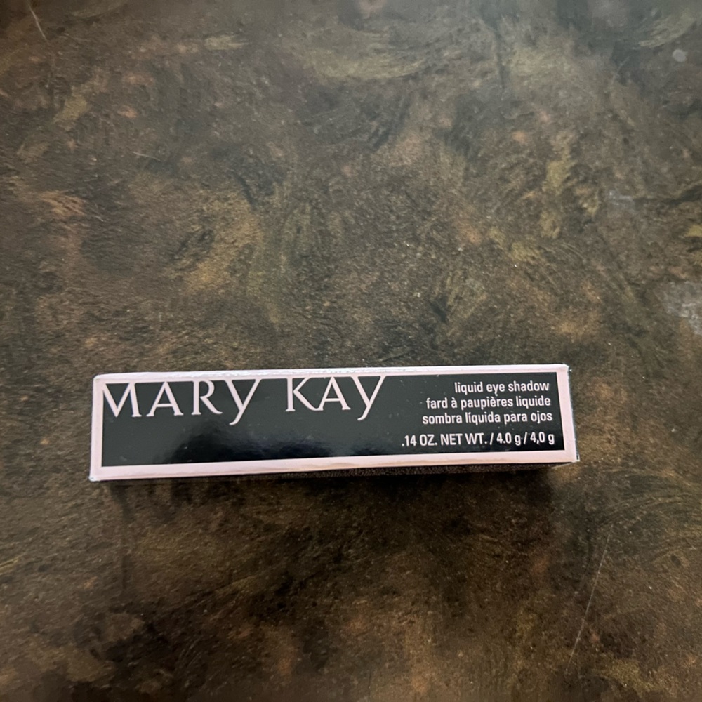 Mary Kay liquid eyeshadow